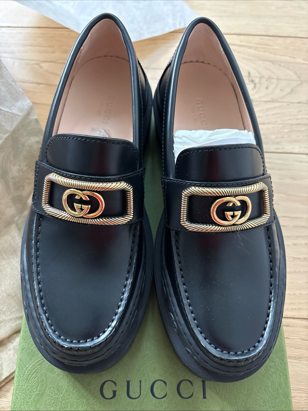 NIB Gucci Black Leather Lug Loafers with Gold Logo Buckle Sz 37.5